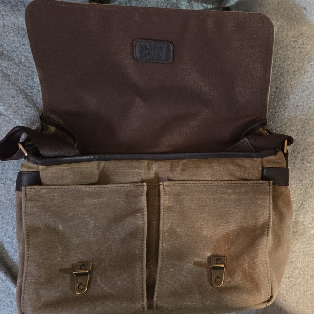 Classic Tan Canvas Messenger Bag - Picture 3 of 6